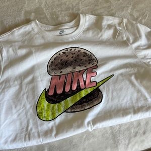 Nike Men's Sportswear Hamburger Tee